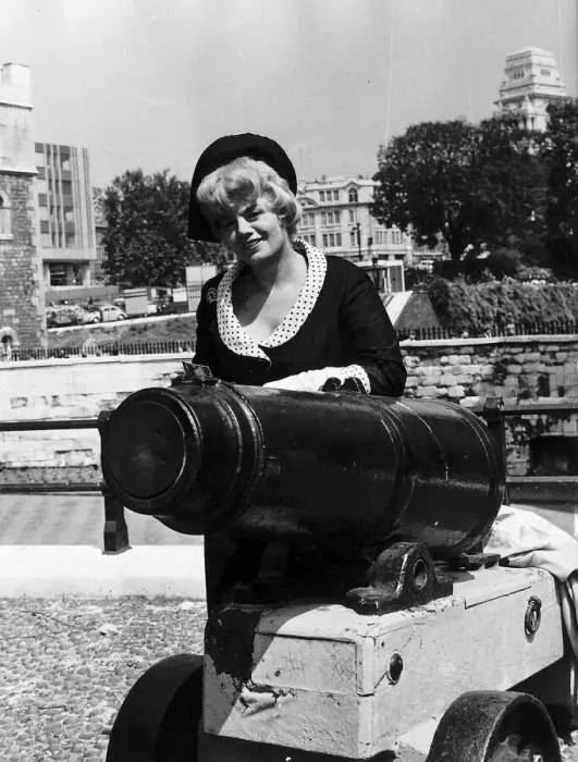 Framed Print : Shelley Winters actress at the Tower of London Framed Print : Shelley Winters actress at the Tower of London