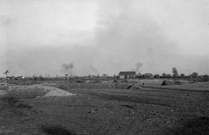 Framed Print : Shells bursting over the battlefield close to Diksmuide during the Battle of the Yser