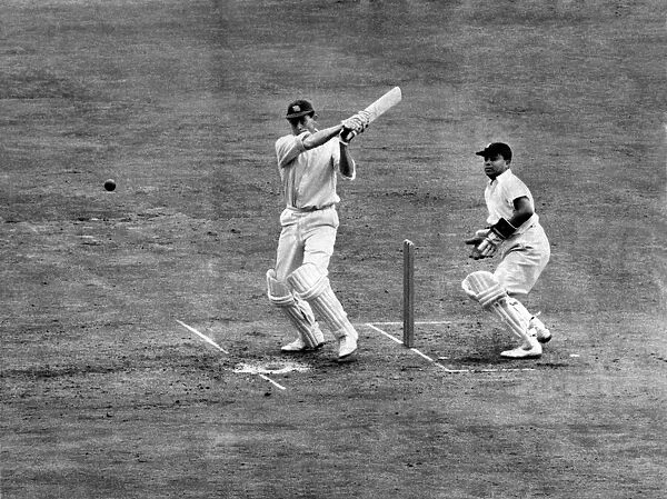 Sheppard hits a lovely four off a ball from Mankad. July 1952 P005538