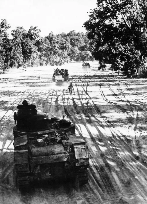 Framed Print : Sherman and Lee tanks make their way along the dried up river bed of the Sipadon Chaung Framed Print : Sherman and Lee tanks make their way along the dried up river bed of the Sipadon Chaung