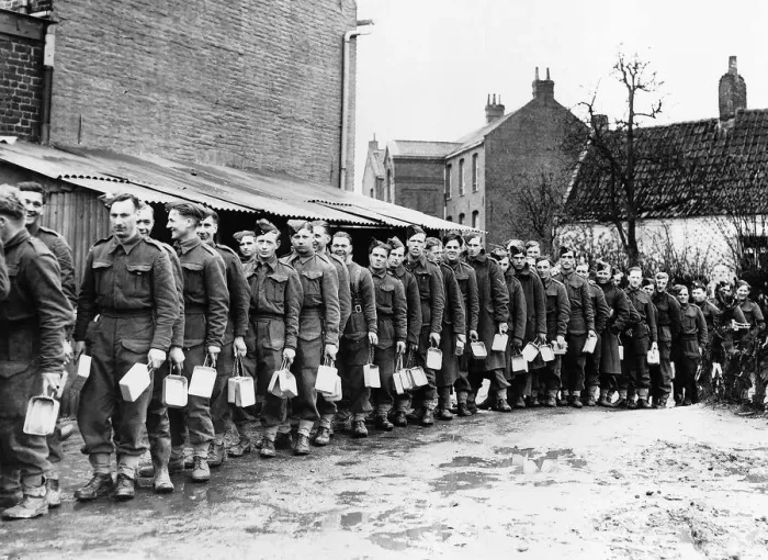 Framed Print : Sherwood Foresters serving in the forward areas of the BEF in France line up for dinner Framed Print : Sherwood Foresters serving in the forward areas of the BEF in France line up for dinner