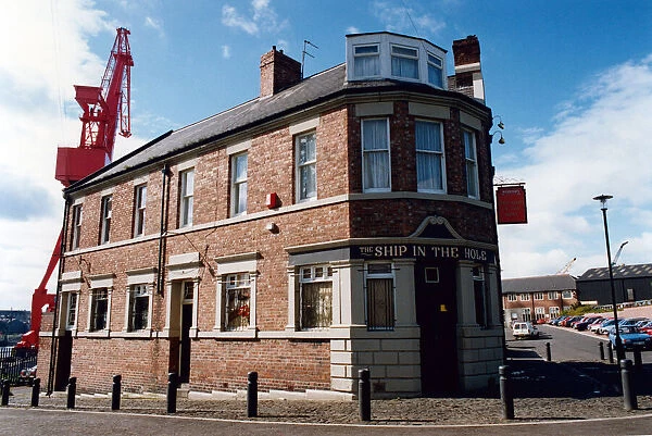Ship in the Hole pub, Wallsend, Tyne and Wear. 10th June 1991