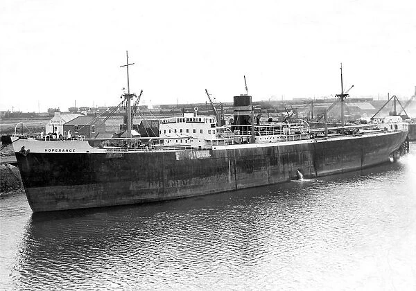 The ship Hoperange at Blyth Harbour