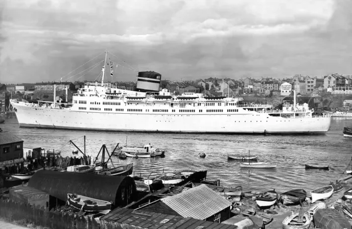 Framed Print : The ship Ocean Monarch (now called Varna) arrives at the River Tyne for her annual refit
