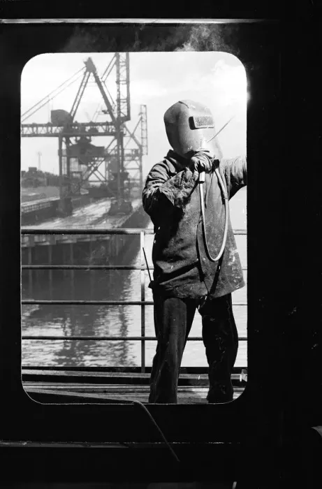 Framed Print : Shipbuilding at Smiths Dock. 1972 Framed Print : Shipbuilding at Smiths Dock. 1972