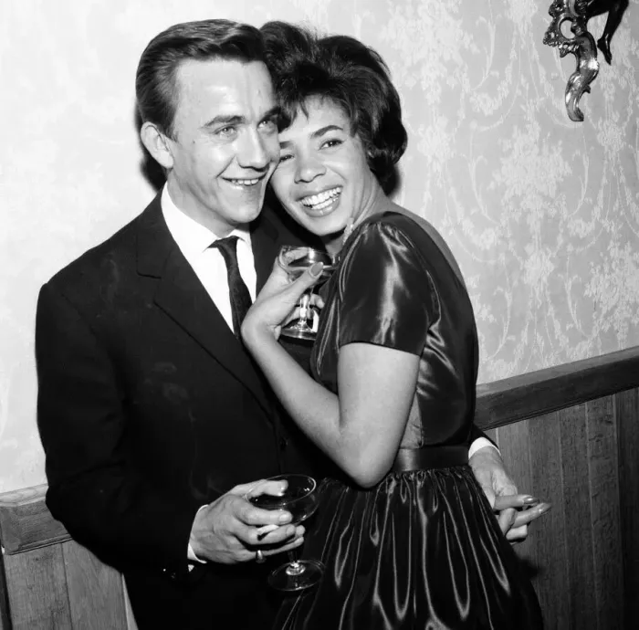 Framed Print : Shirley Bassey, the dynamic singer from Tiger Bay, is to marry film director Kenneth Hume