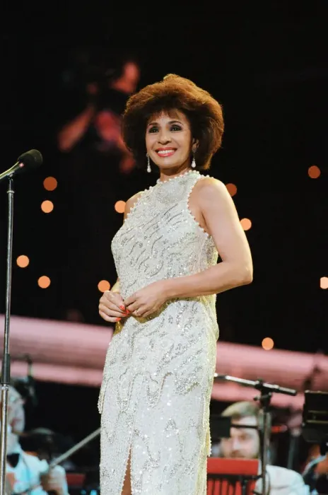 Framed Print : Shirley Bassey performing at the Cor World Choir concert at Cardiff Arms Park