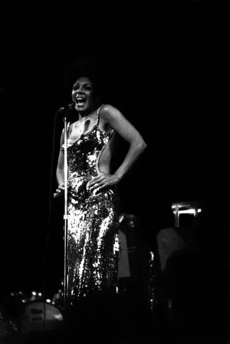 Framed Print : Shirley Bassey performing on stage in concert at Newcastle City Hall 30th April 1971 Framed Print : Shirley Bassey performing on stage in concert at Newcastle City Hall 30th April 1971