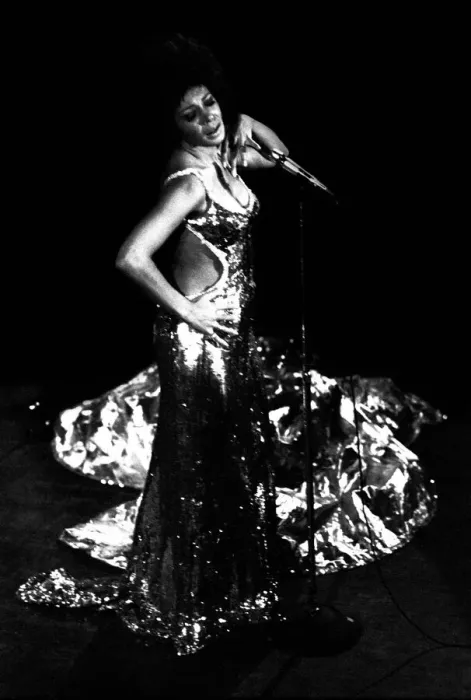 Framed Print : Shirley Bassey performing on stage in concert at Newcastle City Hall 30th April 1971 Framed Print : Shirley Bassey performing on stage in concert at Newcastle City Hall 30th April 1971