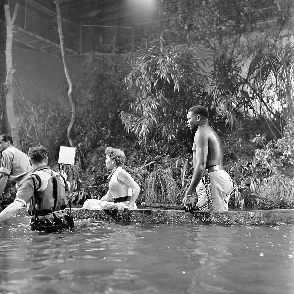 Shooting the Zambese rapids sequence at Elstree were Jeanne Crain