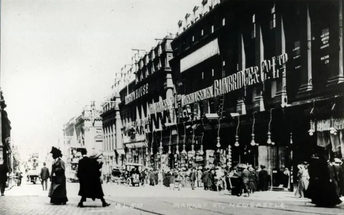 Framed Print : Shoppers throng on Market Street, Newcastle, complete with gas lamps, Circa 1912 Framed Print : Shoppers throng on Market Street, Newcastle, complete with gas lamps, Circa 1912