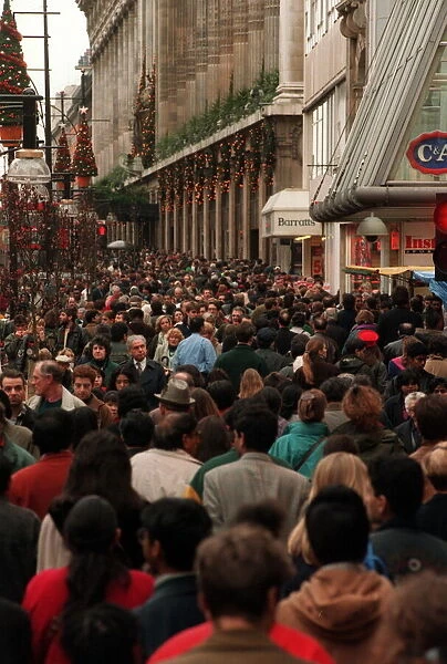 Shopping sales in Oxford Street, London 27th December 1994