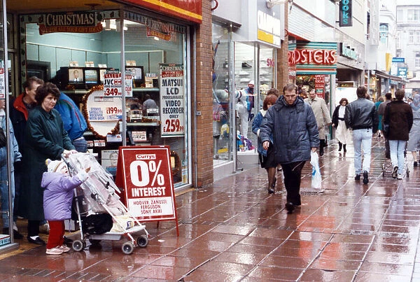 Shops on Linthorpe Road, Middlesbrough, 11th December 1989