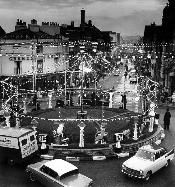 A showpiece of the Birkenhead illuminations, a traffic island in Grange Road with