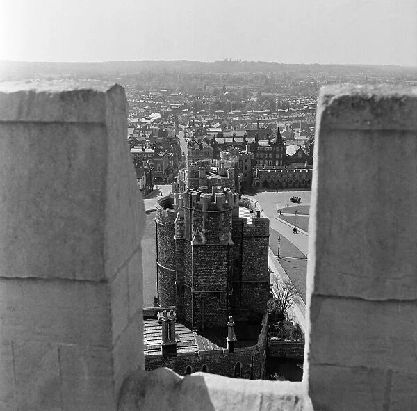 Sightseeing at Windsor Castle. 18th May 1955