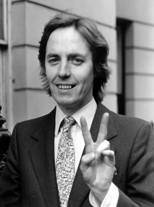 Framed Print : Simon Dee starts new programme with Radio Luxemborg August 1980