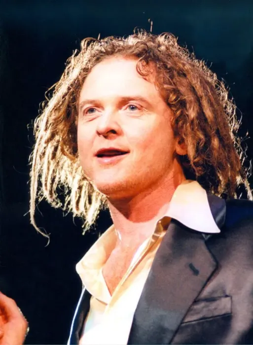 Framed Print : Simply Red perfrom at the Newcastle Arena on 25th January 1996 Framed Print : Simply Red perfrom at the Newcastle Arena on 25th January 1996