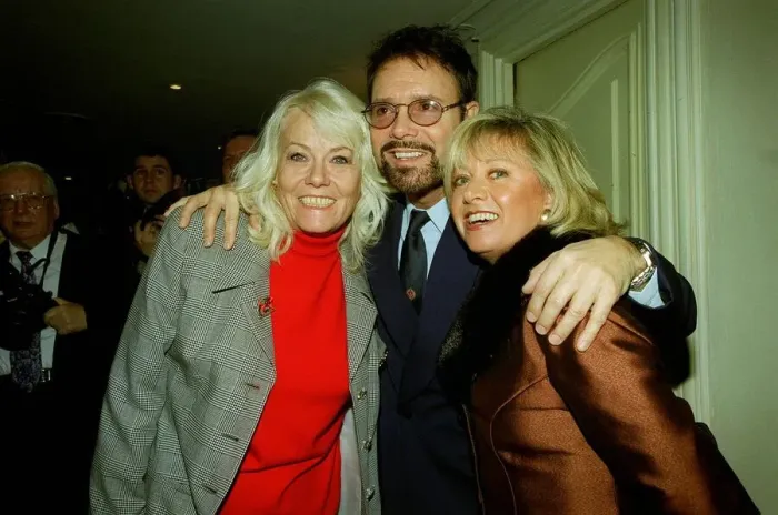 Framed Print : Singer Cliff Richard poses Eastenders actress Wendy Richard (left Framed Print : Singer Cliff Richard poses Eastenders actress Wendy Richard (left