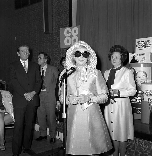 Singer Dorothy Squires in Newcastle on May 25, 1972, to launch an appeal for Action for