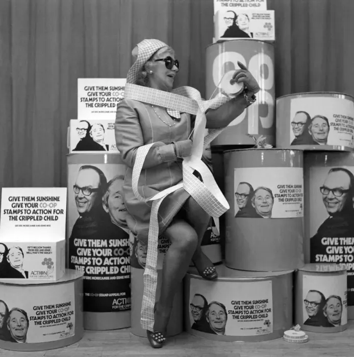 Framed Print : Singer Dorothy Squires in Newcastle on May 25, 1972, to launch an appeal for Action for Framed Print : Singer Dorothy Squires in Newcastle on May 25, 1972, to launch an appeal for Action for