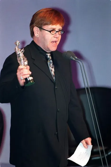 Framed Print : Singer Elton John at the Ivor Novello Awards at Grosvenor House in Park Lane London Framed Print : Singer Elton John at the Ivor Novello Awards at Grosvenor House in Park Lane London