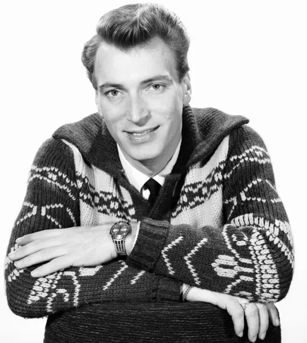Framed Print : Singer Frank Ifield seen here posing for the Reveille newspaper for a fashion feature