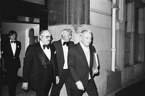 Singer Frank Sinatra seen here leaving the Royal Albert Hall 16th September 1980