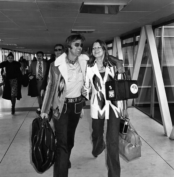 Singer Glen Campbell with his daughter Debbie. April 1975 75-1844