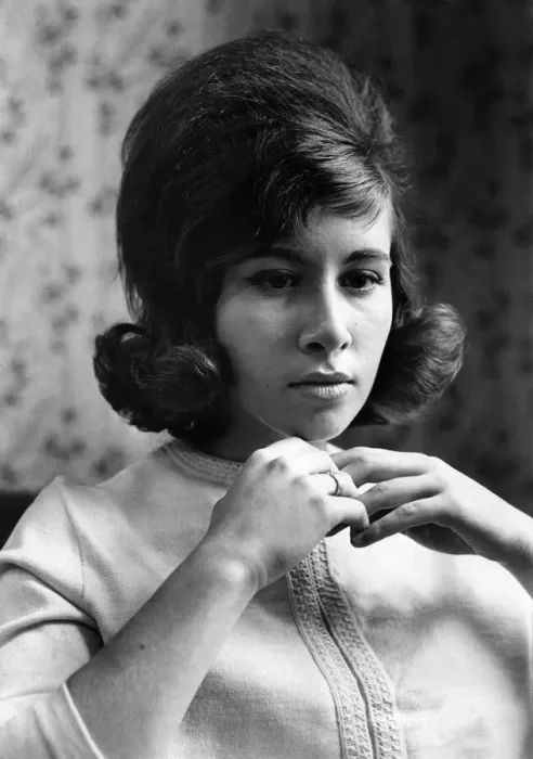 Framed Print : Singer Helen Shapiro. June 1964 P007123 Framed Print : Singer Helen Shapiro. June 1964 P007123