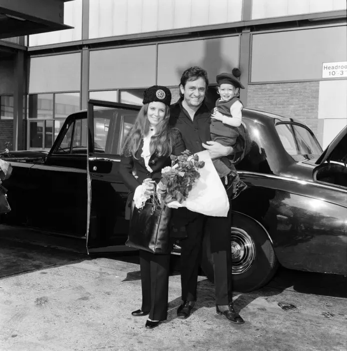 Framed Print : Singer Johnny Cash arrives at Heathrow Airport from Manchester with his wife June Carter Framed Print : Singer Johnny Cash arrives at Heathrow Airport from Manchester with his wife June Carter