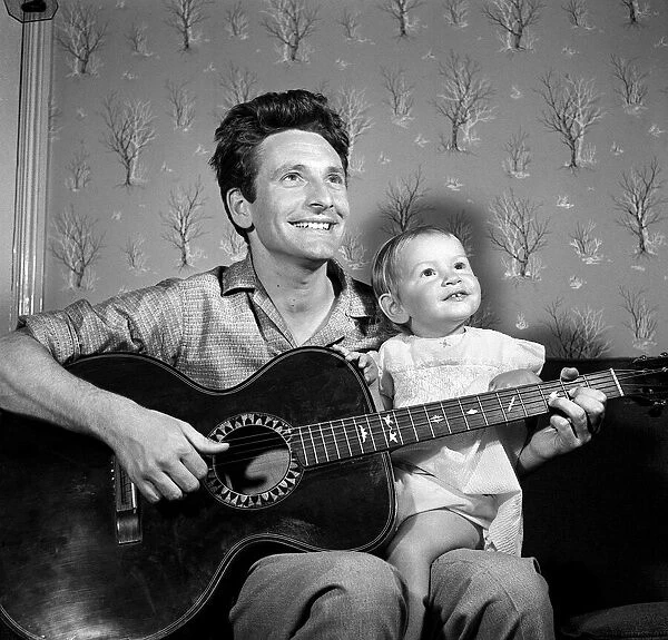 Singer Lonnie Donnegan, famous skiffle player who was famous with hits like My Old