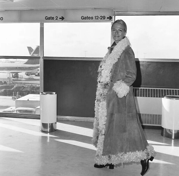 Singer Nina ( Nina, Baroness van Pallandt ) seen here at Heathrow Airport before