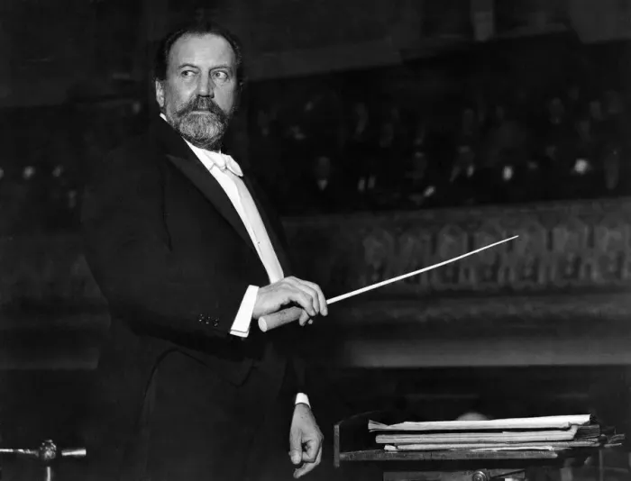 Framed Print : Sir Henry Wood, forever associated with the Promenade Concerts which he conducted for Framed Print : Sir Henry Wood, forever associated with the Promenade Concerts which he conducted for