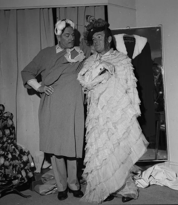 Framed Print : Sir Laurence Olivier and Kenneth More dressing up for their act in Framed Print : Sir Laurence Olivier and Kenneth More dressing up for their act in