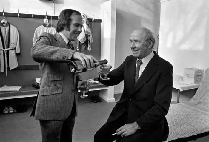Framed Print : Sir Matt Busby. Oxford United players prior to match. Oxford United players celebrate Framed Print : Sir Matt Busby. Oxford United players prior to match. Oxford United players celebrate