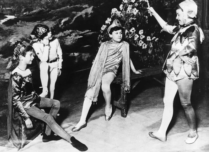 Framed Print : Sir Noel Coward as 11year old in stage acting debut in The Goldfish