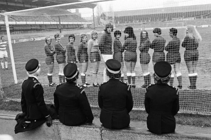 Framed Print : Sixteen traffic wardens of the Shepherds Bush area have formed their own ladies football Framed Print : Sixteen traffic wardens of the Shepherds Bush area have formed their own ladies football