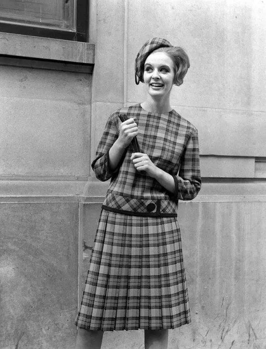 Framed Print : Sixties Fashion Autumn 1962 Digby Morton Collection by Reldan Model wearing a Framed Print : Sixties Fashion Autumn 1962 Digby Morton Collection by Reldan Model wearing a