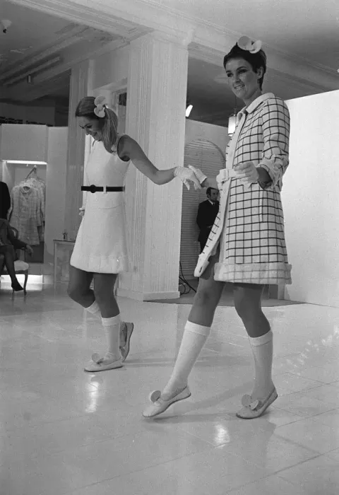 Framed Print : Sixties fashion models wear Courreges designs at Harrods 1968 Framed Print : Sixties fashion models wear Courreges designs at Harrods 1968