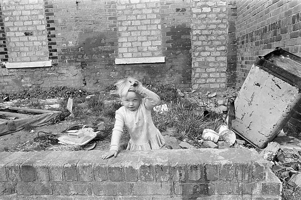 Slum housing in Birmingham. 25th July 1970