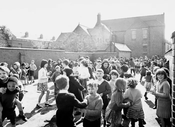 Framed Print : One of the smallest primary schools in Coventry, All Saints, in Vecquery Street