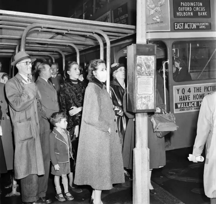 Framed Print : Smog: The new anti-smog mask invented by a London doctor