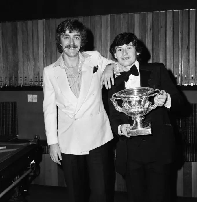 Framed Print : Snooker player Jimmy White pictured receiving a trophy from Cliff Thorburn at Kingston Framed Print : Snooker player Jimmy White pictured receiving a trophy from Cliff Thorburn at Kingston