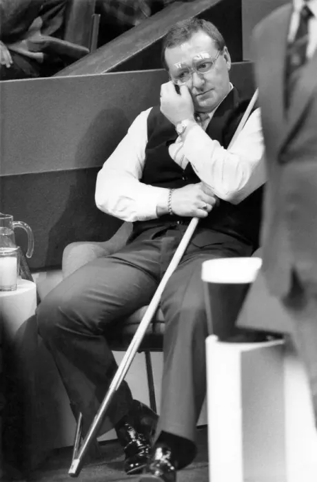 Framed Print : Snooker. Taylor Dennis. April 1986 P011459 Framed Print : Snooker. Taylor Dennis. April 1986 P011459