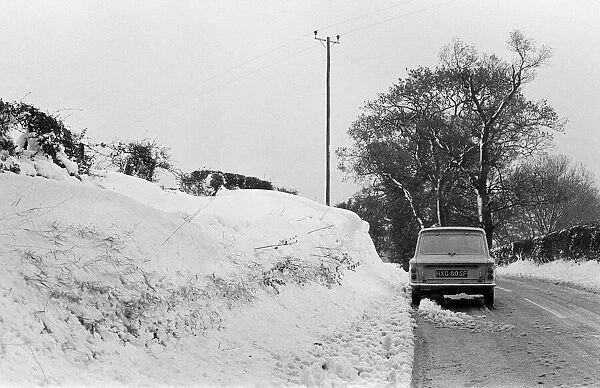 Snow scenes in the Hutton Rudby area. 1971