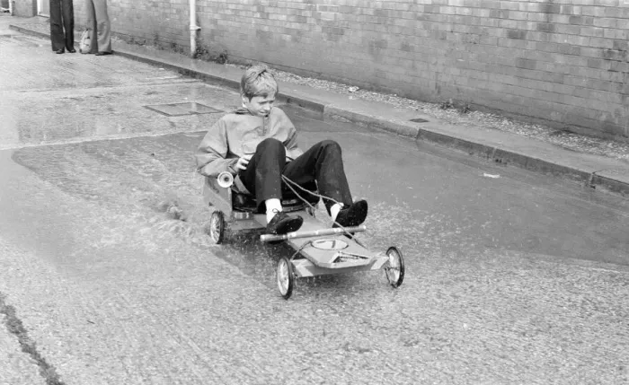 Framed Print : Soap Box Races at Stoneham Boys School, Reading, Berkshire, June 1980 Framed Print : Soap Box Races at Stoneham Boys School, Reading, Berkshire, June 1980