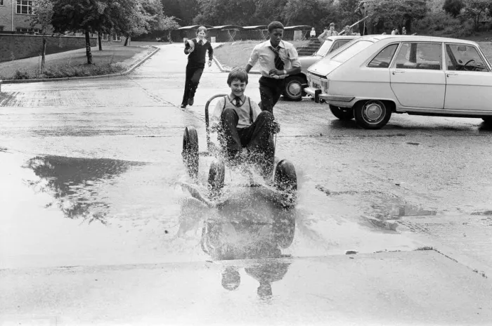 Framed Print : Soap Box Races at Stoneham Boys School, Reading, Berkshire, June 1980