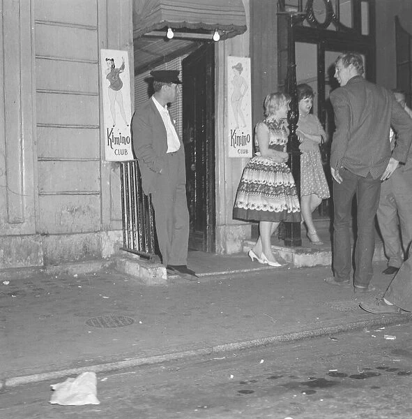 Soho Touts outside night clubs, 1st August 1959