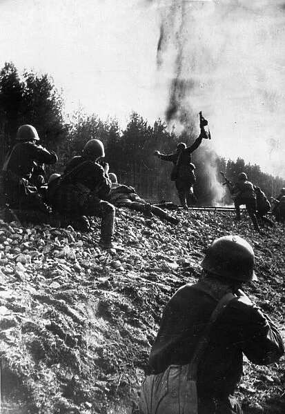 Soldiers of the Soviet Red Army defending a railway line during fierce fighting against