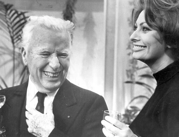 Sophia Loren and Charlie Chaplin 15  /  04  /  1966